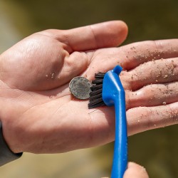 Garrett keeper Cleaner Brush